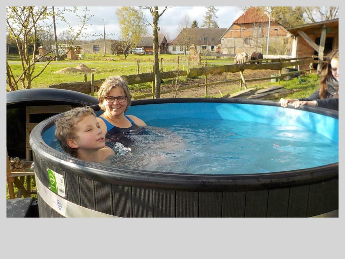 Ferienhaus Raabe Splietsdorf エクステリア 写真
